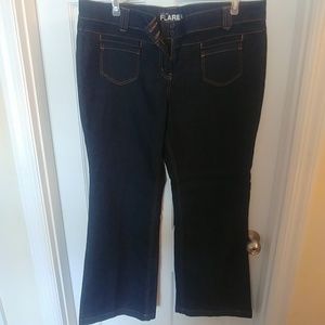 Extreme flare leg jeans